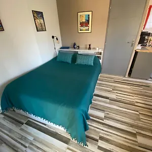 Magnifique Dans Maisonnette Tourrettes-sur-Loup